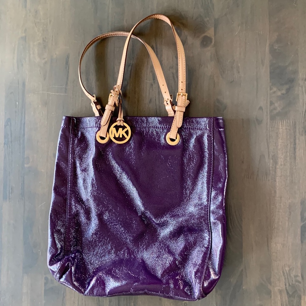 Large Michael Kors Tote in Purple